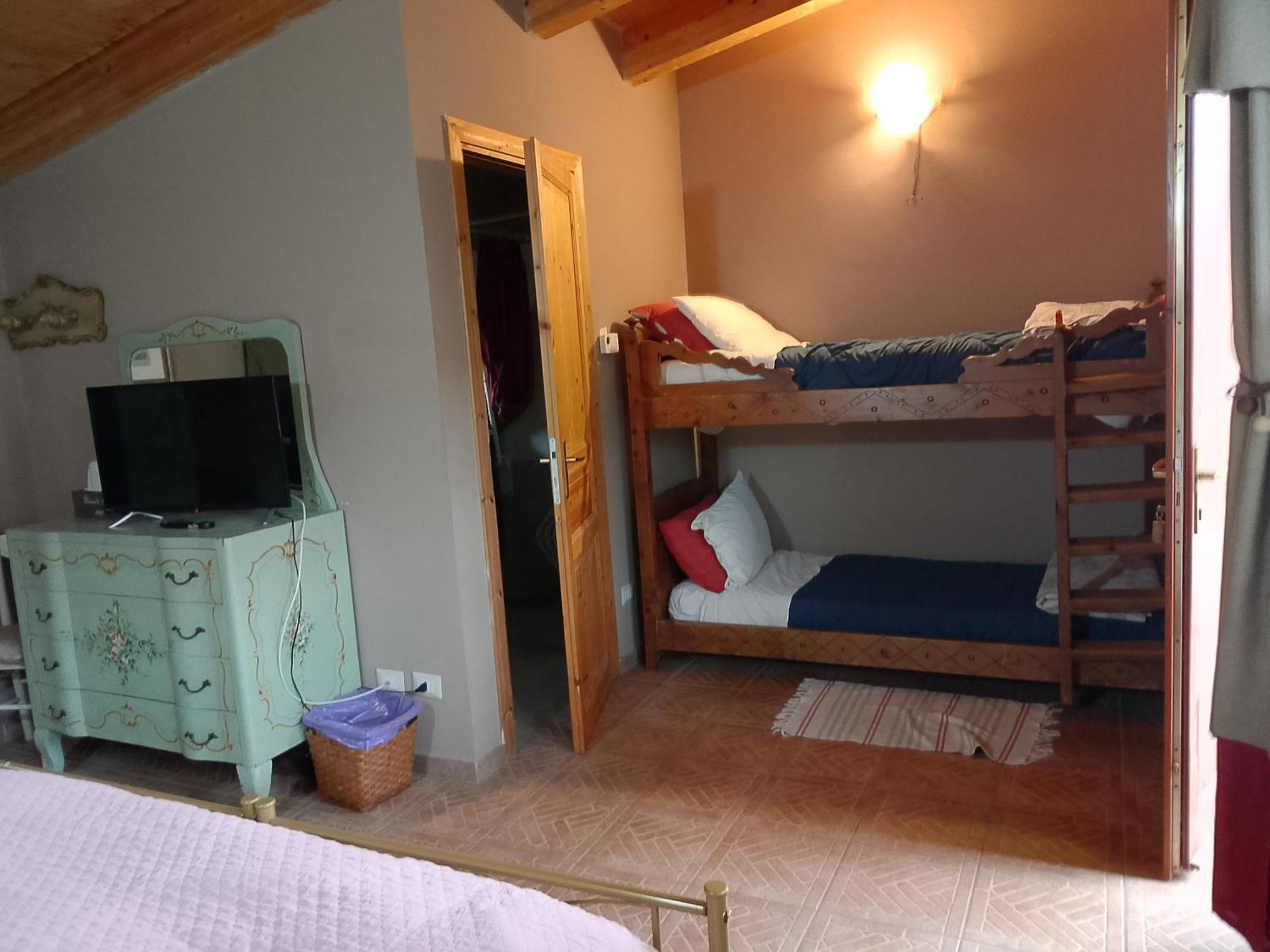 Cascina Trapella Villa Terruggia ภายนอก รูปภาพ